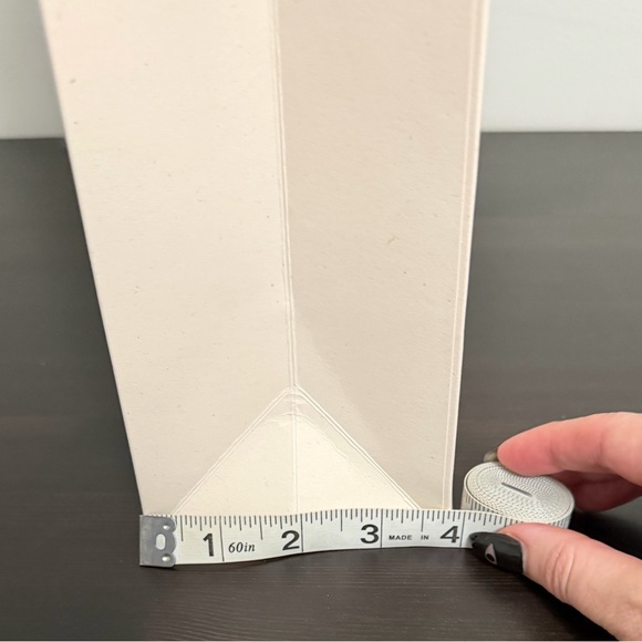 Saint Laurent Medium Beige Logo Shopping Bag - Picture 7 of 7